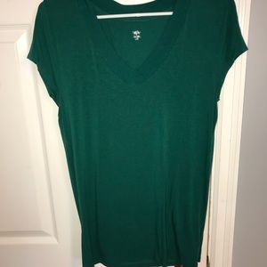 green/blue tint vneck